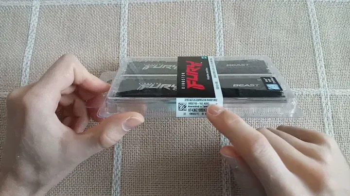 Распаковка ОЗУ Kingston Fury Beast 32 Gb [KF436C18BBK2/32]